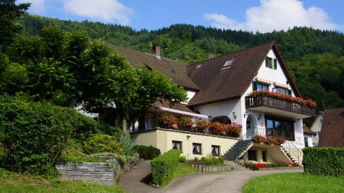 Lipburg Hotel | Landgasthof Grüner Baum