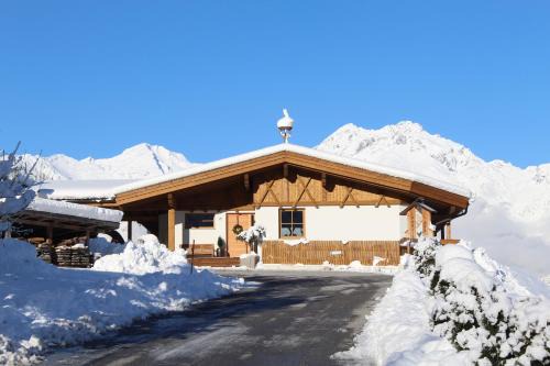 Arzl im Piztal Apartment | Landhaus Eiter