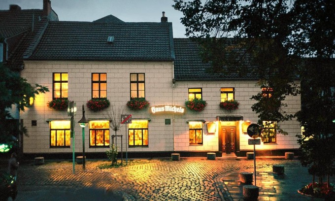 Kaarst Hotel | Landhaus Michels garni