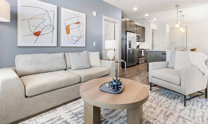 The Forum Apartment | Landing | Amazing 2BD, Gym