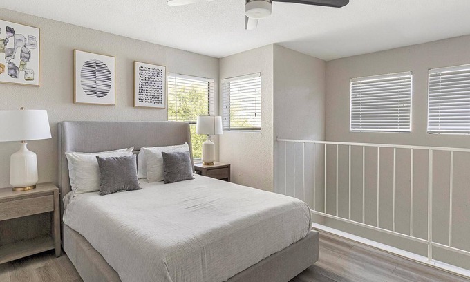 Fort Worth Apartment | Landing at Axis Waterfront - 1 Bedroom in Downt.