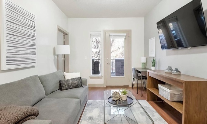 Sandy Apartment | Landing at Dry Creek at East Village - 1 Bedroo.