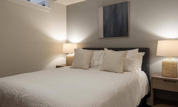Allandale Apartment | Landing at Haus 5350 - 1 Bedroom in Allandale