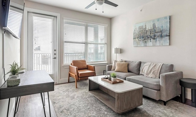 Wetmore Apartment | Landing at La Tierna - 2 Bedrooms in Northwest .