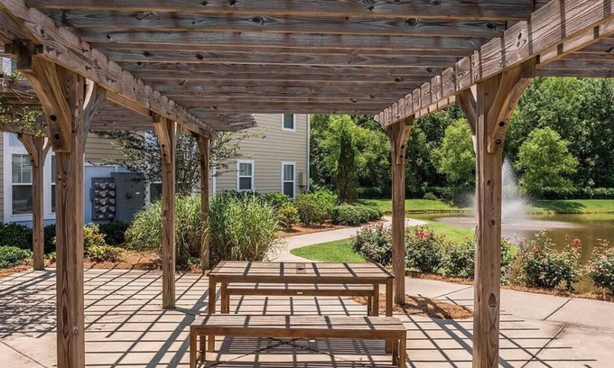 Goose Creek Apartment | Landing at St. James at Goose Creek Apartment Homes - 1 Bedroom in Downtown Goose Creek