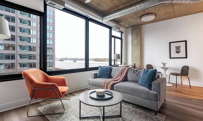 Baileys Crossroads Apartment | Landing | Chic 1BD, Game Room, Gym