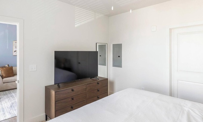 Madison Apartment | Landing | Incredible 1BD, Clubhouse, Gym