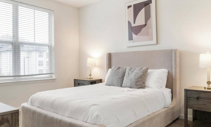 Mableton Apartment | Landing | Incredible 2BD, Rooftop Lounge