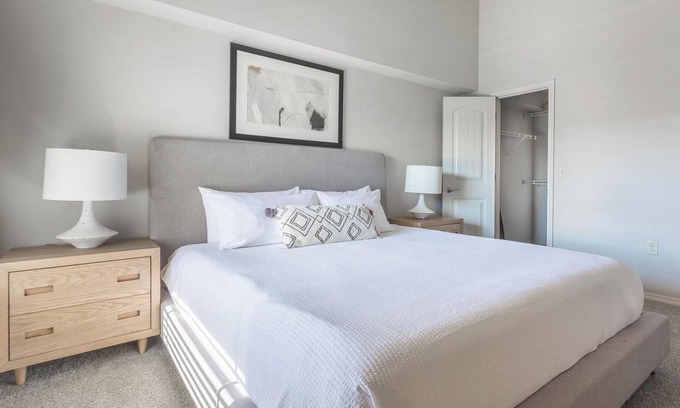Broken Arrow Apartment | Landing | Incredible 2BD, Pool, Gym