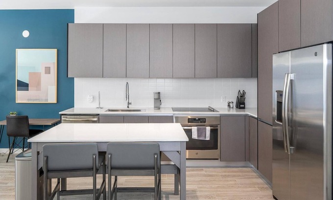 Candler Apartment | Landing | Spectacular 1BD, Clubhouse, Pool