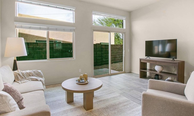 Pine Forest Apartment | Landing | Spectacular 1BD, Clubhouse, Gym