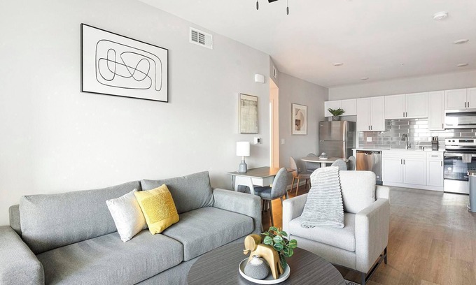 Townsite Apartment | Landing | Spectacular 2BD, Rooftop Lounge, Pool