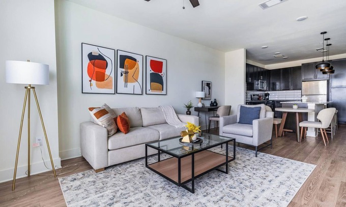 Fort Worth Apartment | Landing | Spectacular 1BD, Courtyard, Pool