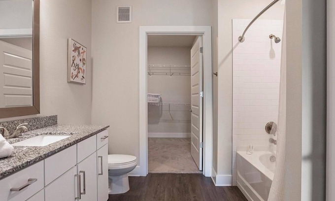 St. Johns Apartment | Landing | Spectacular 2BD, Gym