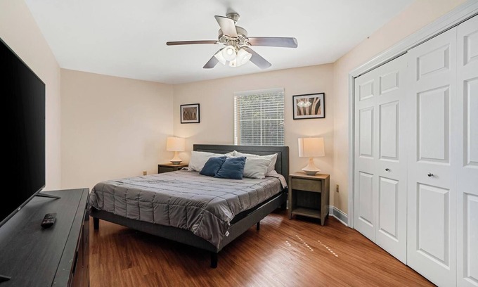 Mid City North Apartment | Landing | Stunning 2BD, Gym, Pool