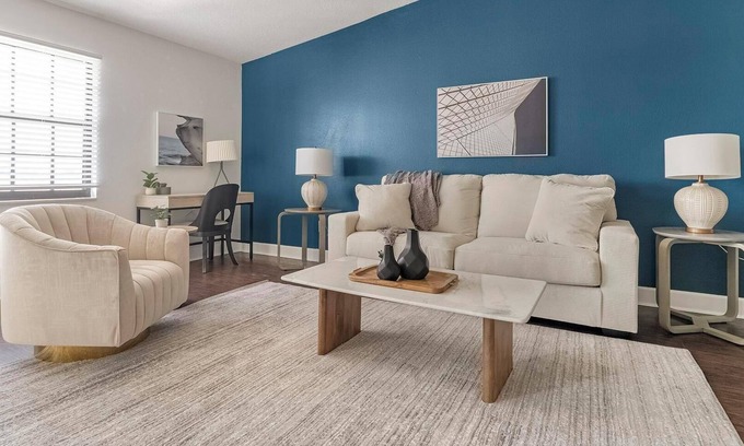 Bradenton Apartment | Landing | Stylish 2BD, Gym, Clubhouse