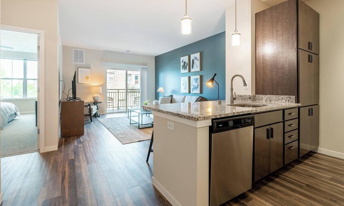 Madison Apartment | Landing | Stylish 2BD, Pool, Clubhouse