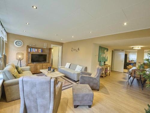 Heijenrath House | Landsraderhöfke - 1