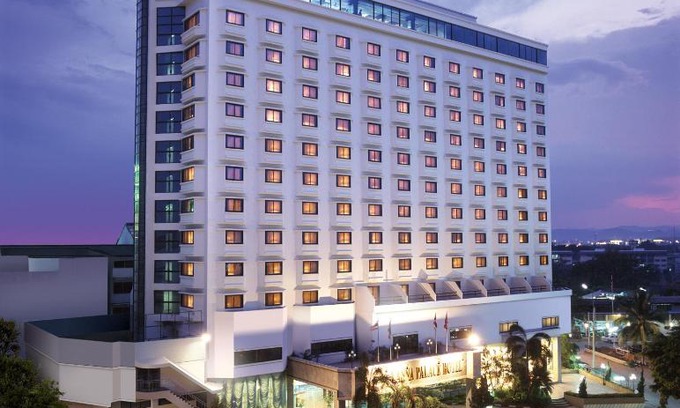 Chang Khlan Hotel | Lanna Palace 2004