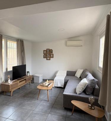 Saint-Martin-de-Crau House | Laparté en Provence