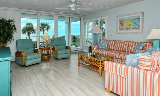 Longboat Key Condo | LaPlaya 201C-Breathtaking Gulf panorama from this corner end unit.