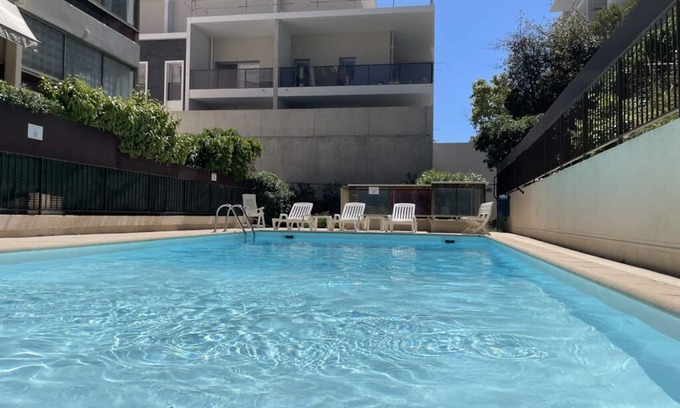 Le Cannet Apartment | Large 2-room apartment with terrace and pool