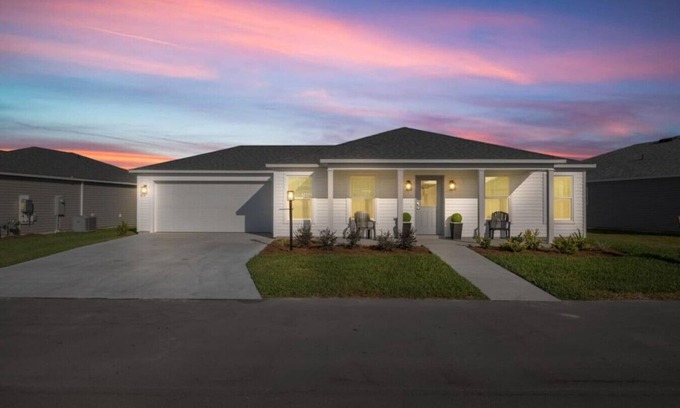 Sumter County House | Large 3 bedroom with Golf Cart!