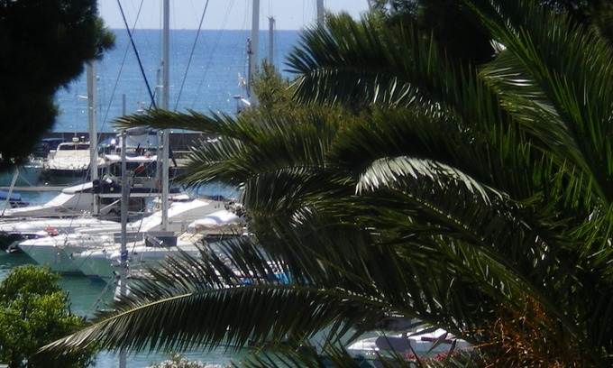 Saint-Laurent-du-Var Apartment | Large 66sqm appartment air conditioning facing the sea,s.pool,50m beach n port