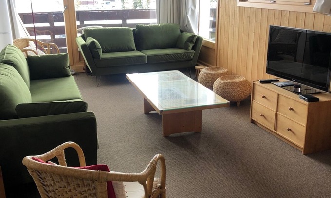 Tignes Apartment | Large 6p Apartment, 8/12 People, High Floor, Triple Exposure, Lavachet