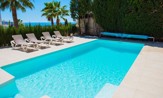 Benimeit Villa | Large and comfortable villa in Moraira, Costa Blanca, Spain with private pool for 10 persons