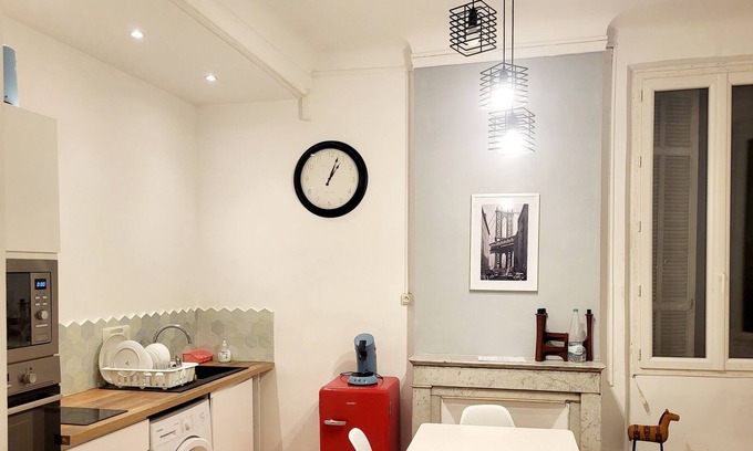 Belsunce Apartment | Large apartment Gare st Charles