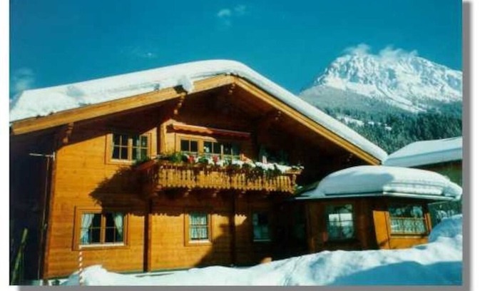 Kleinarl House | Large app.3-6p,2separate bedrooms,log cabin,cozy,quiet,sunny,close to the center
