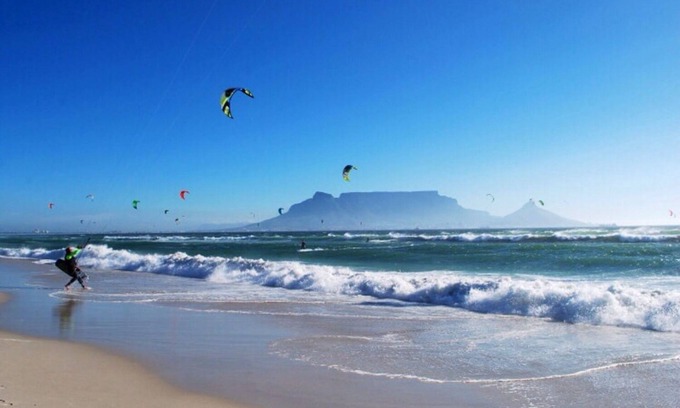 Melkbosstrand Apartment | Large Balcony with BBQ, Mountain Views & Parking