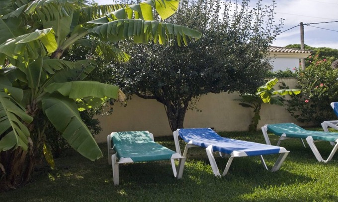 Campano House | Large community pool, beautiful outdoor kitchen with grill, private garden with garden furniture - Casa Marin 4 -