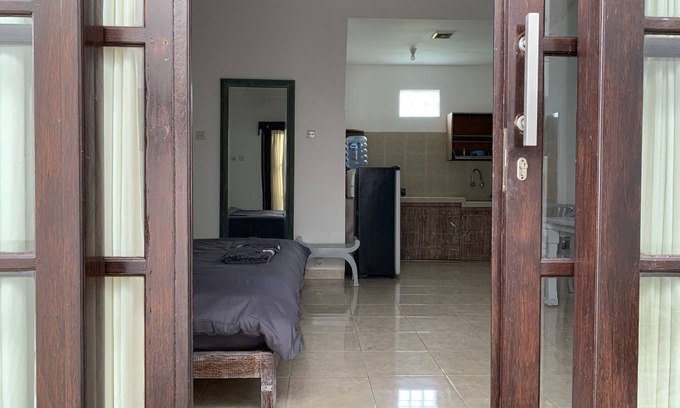 Ungasan Apartment | Large double room with private bathroom