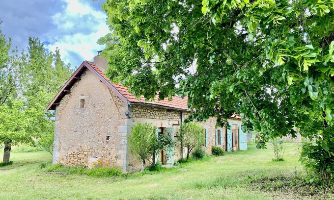 Cause-de-Clerans House | Large Family Home Private Saltwater Pool, Garden and Forest,Dordogne Countryside
