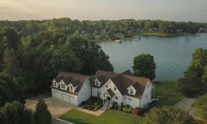 Seneca House | Large family home with dock on Lake Keowee!