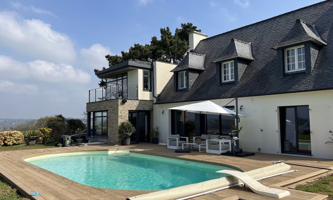 Logonna-Daoulas House | Large house 5 bed. 2bth., heated pool and seaview, ideal family with children