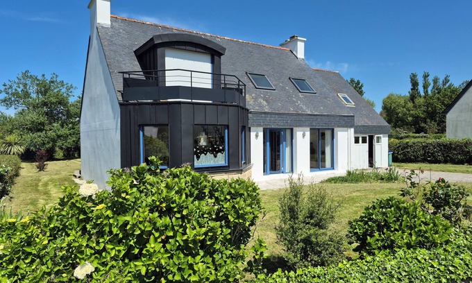 Le Conquet House | Large house for vacations with family or friends, 3*.