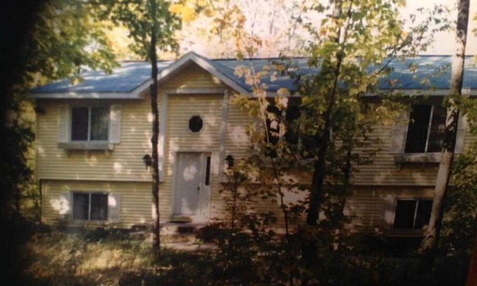 Crandon House | Large Lake Front Home - Lake Lucerne in the Northwoods