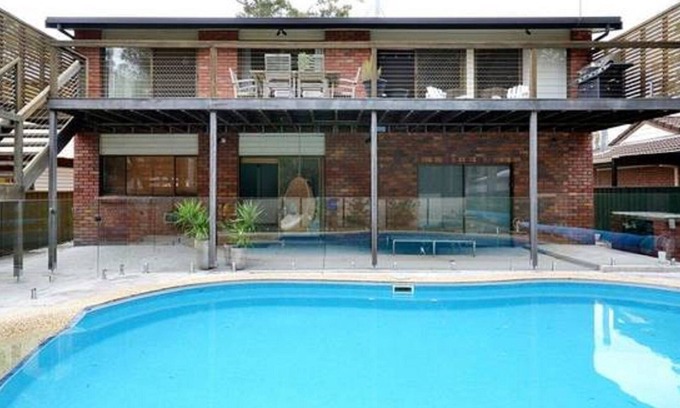 Callala Beach House | Large Pet Friendly house with pool