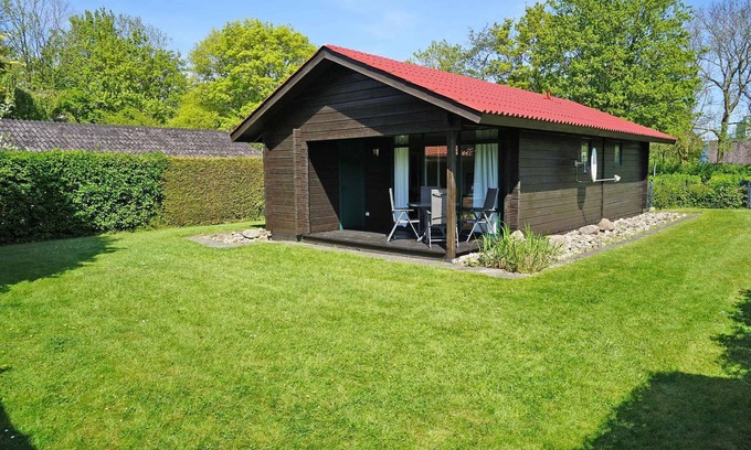 Damp House | Large property for the whole family - - with W-LAN fiber optic TV in the