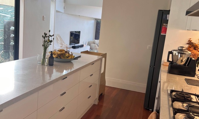 Fitzroy House | Large Sunny Fitzroy Terrace 2 Minutes From Cafes, Parks, Bars, etc
