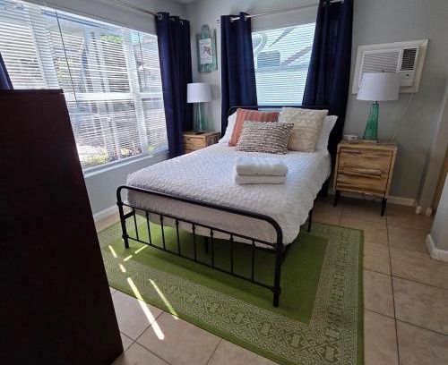 Walsingham House | Largo Pool House Firepit Pet Friendly