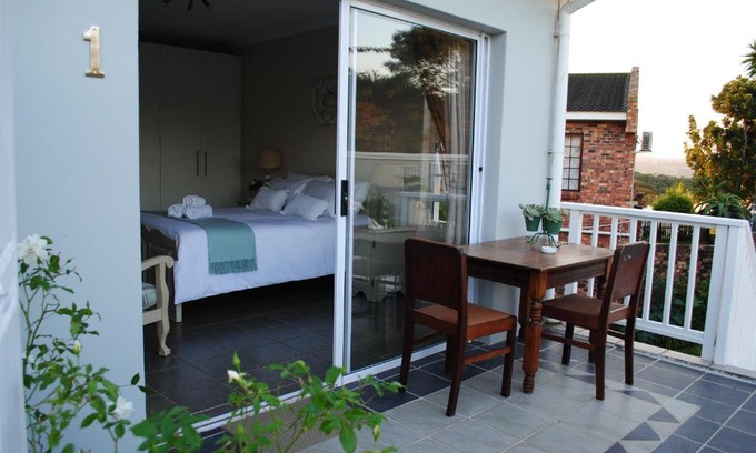 Berea Bed & Breakfast | Larkspur Place