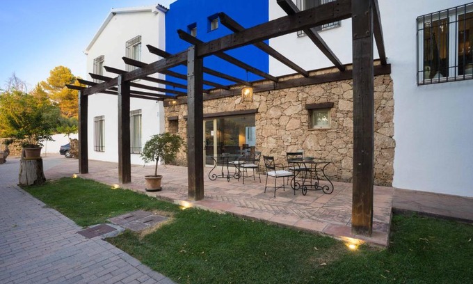 Arbuniel House | Las Aguas del Arbuniel con Pista de Pádel