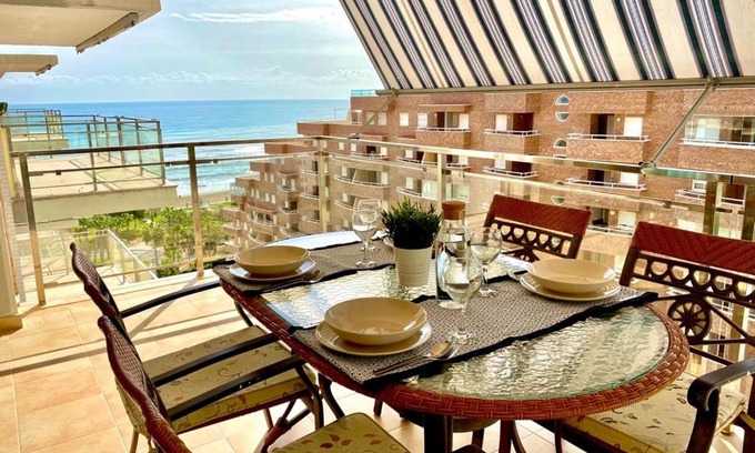 Marina d'Or Apartment | Las Terrazas I Magic World con Netflix, Disney plus y Prime Video