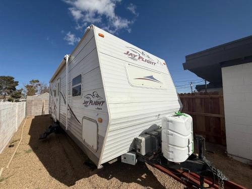 Las Vegas Apartment | Las Vegas Strip RV to Relax