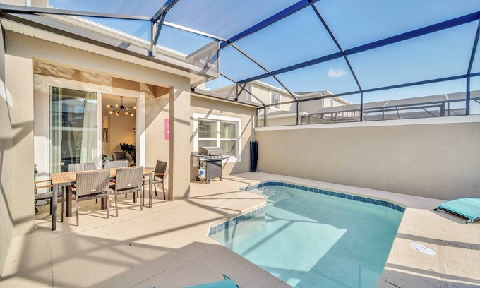 Kissimmee House | Last Minute Disney Getaway! Townhouse with Private Pool. Book Now! #56931