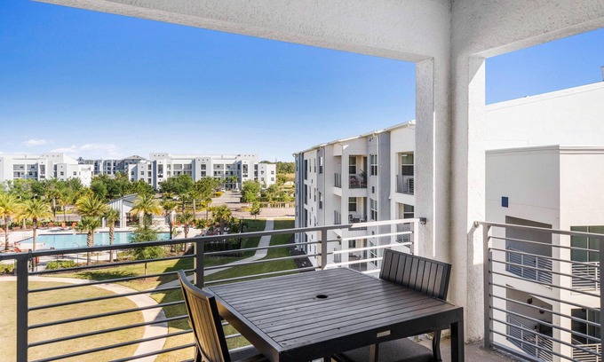 Kissimmee Apartment | Last Minute Disney Getaway! Luxury Condo with Private Balcony. Book Now! #119393